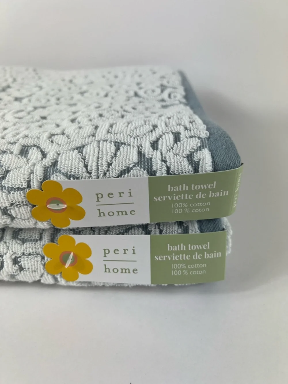 PERI HOME Bath Towels Blue White Bryce Scroll Pattern 100% Cotton Set of 2 NEW